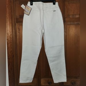 Bill Blass white denim-new with tags